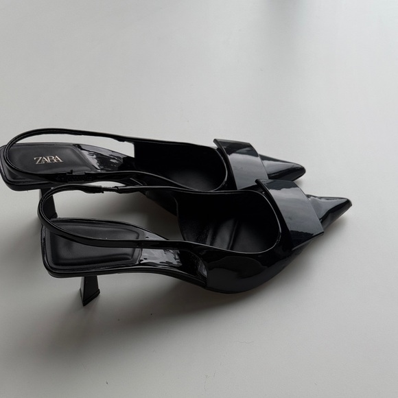 Zara Shoes - Zara Black Patent Slingback Heels